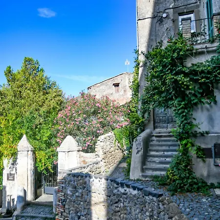 Casa Liza - Nel Cuore Del Borgo Anguillara Sabazia